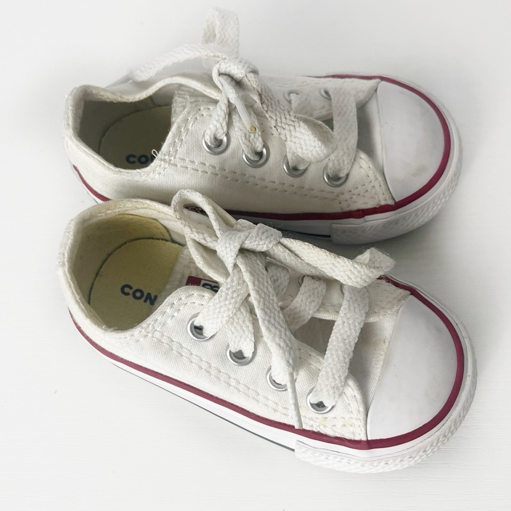 Converse Baby Classic White Sneakers Sz 4